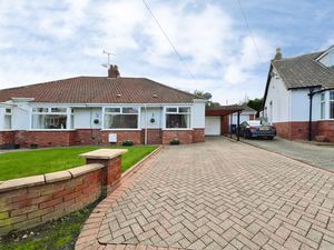 Photo 14- click for photo gallery